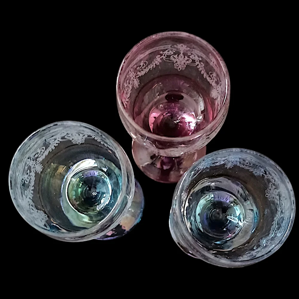 3 Chatel Gold Cristal D'Arques Cordial Glasses‎ Durand Iridescent Cranberry Blue